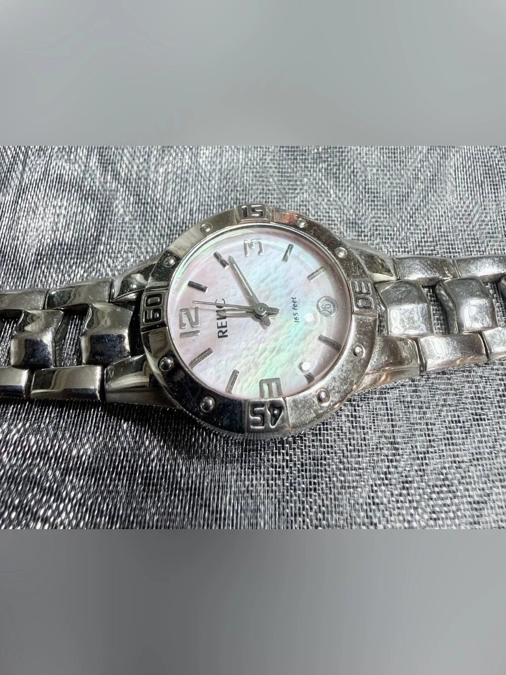 Relic by Fossil ZR11834 Women’s Stainless Steel Watch Mother of Pearl Dial